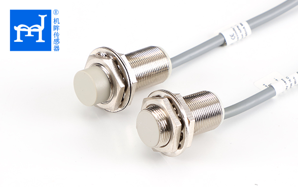 M18-35mm圓柱標準型接近開關出線式 M18-35mm圓柱標準型接近開關出線式